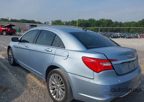 2014 Chrysler 200 Lx from USA, damaged, VIN 1C3CCBAG5EN178559
